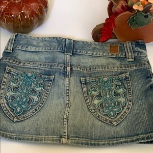 Guess Jean denim mini skirt size 26